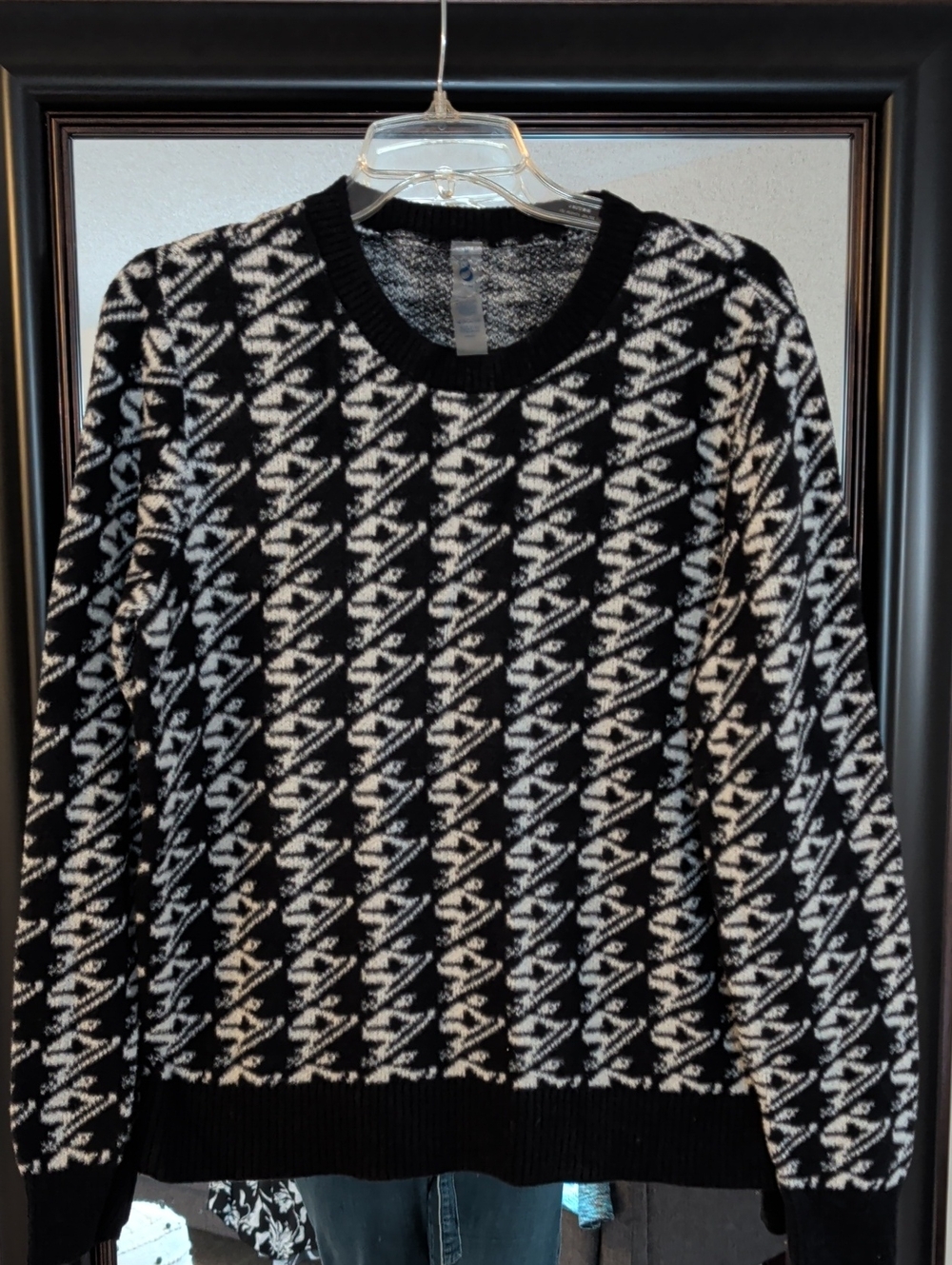 Lou & Grey Black and White Geometric Crewneck Sweater
